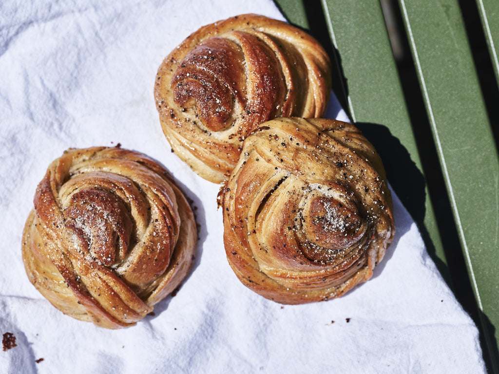 3 Cardamom Buns