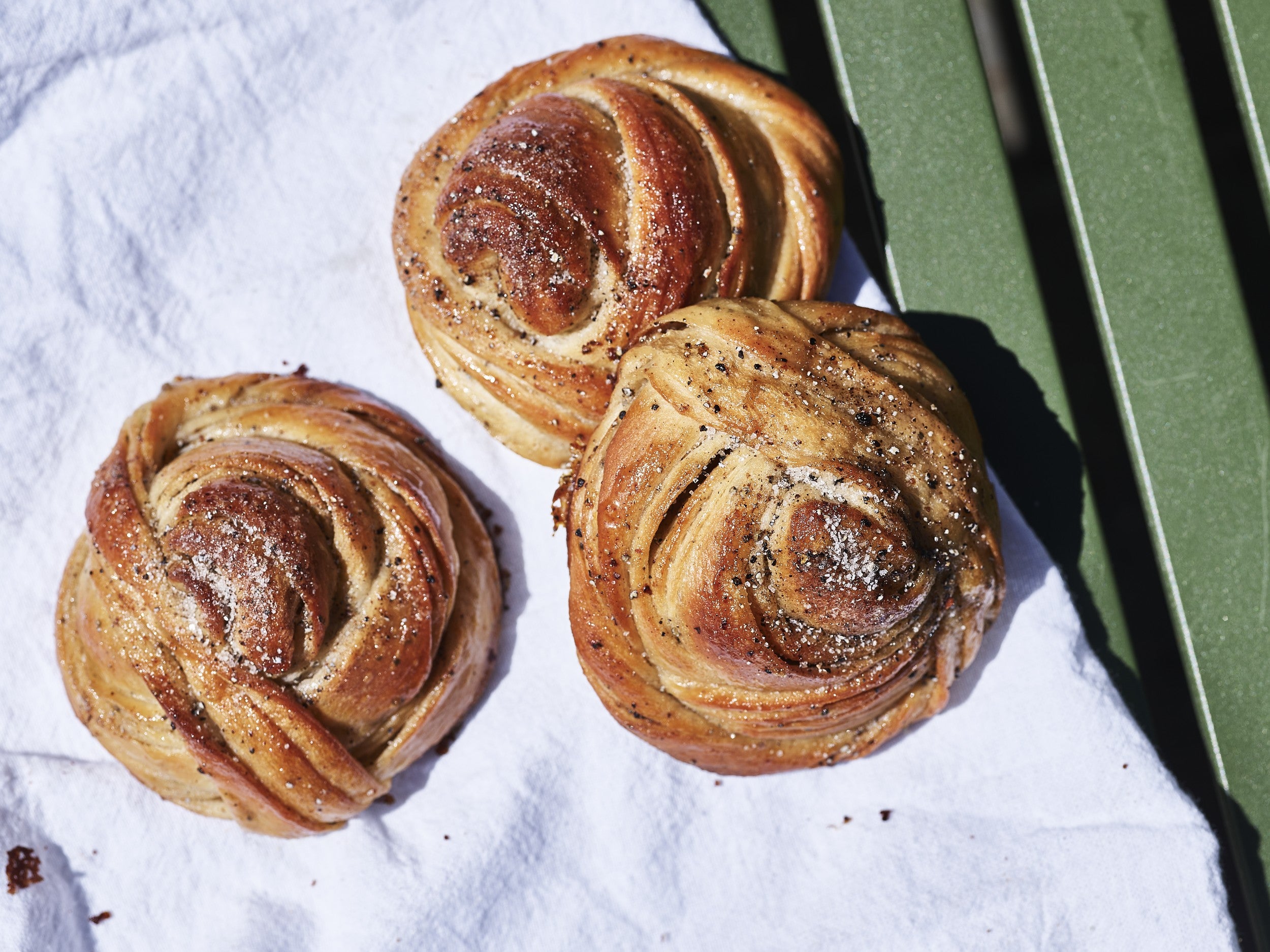 3 Cardamom Buns
