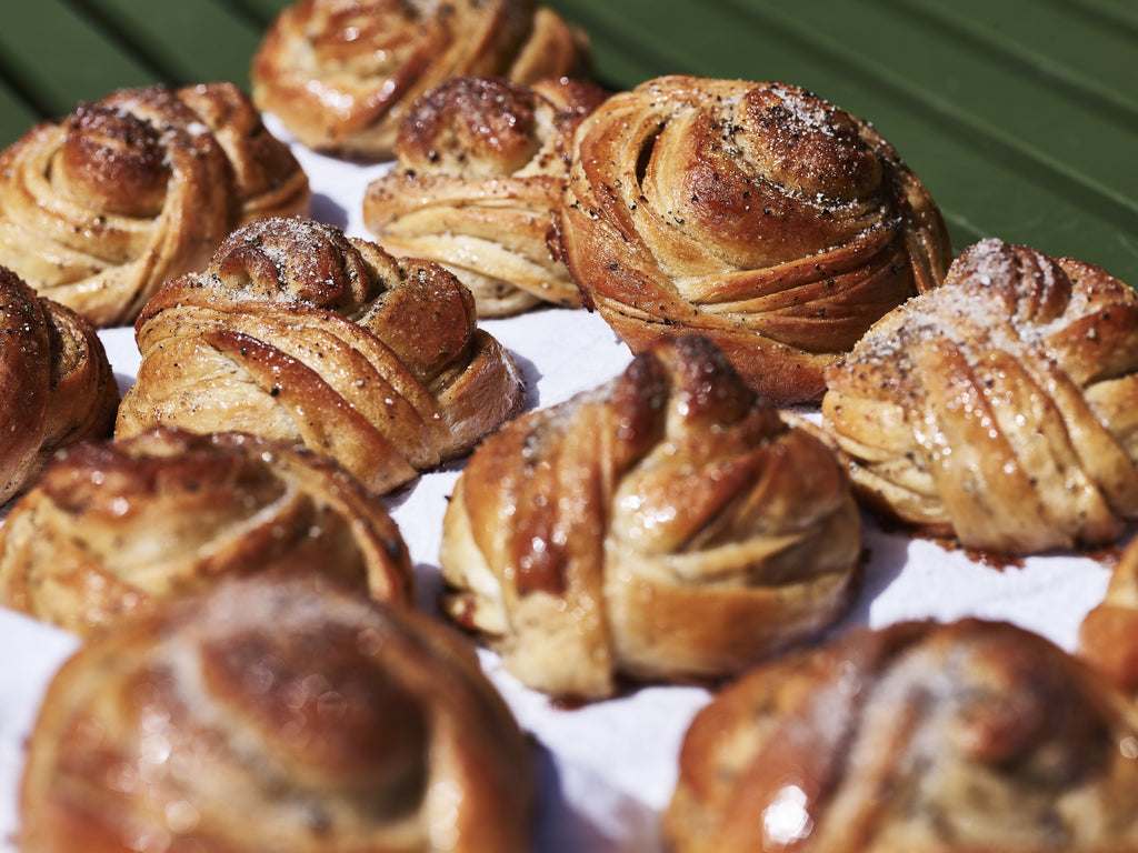3 Cardamom Buns